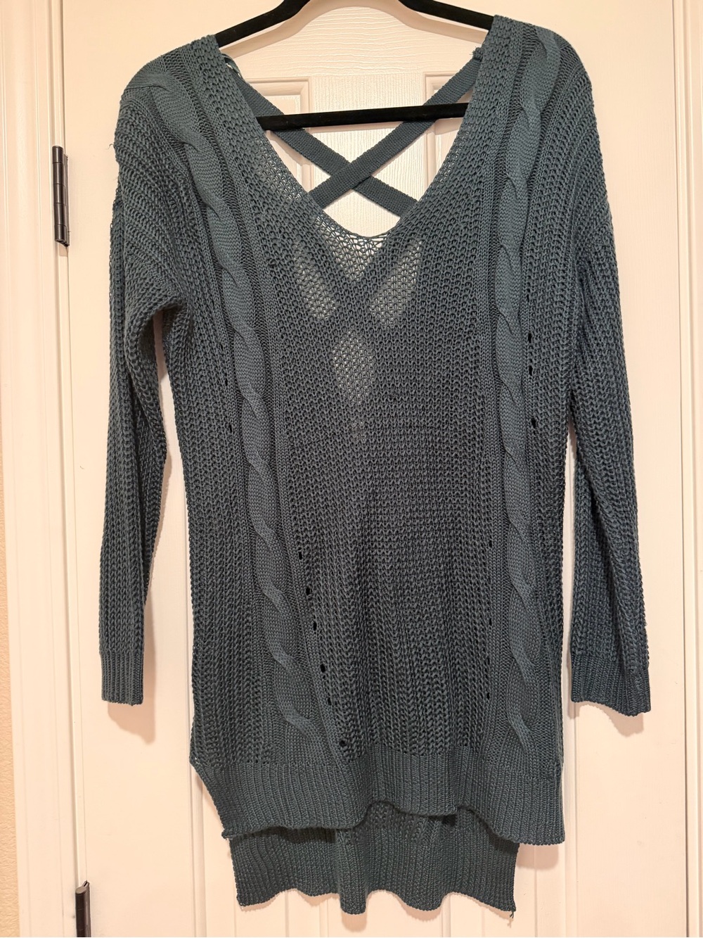 VICI Women's Crisscross Cable Knit Sweater - Teal M/L
